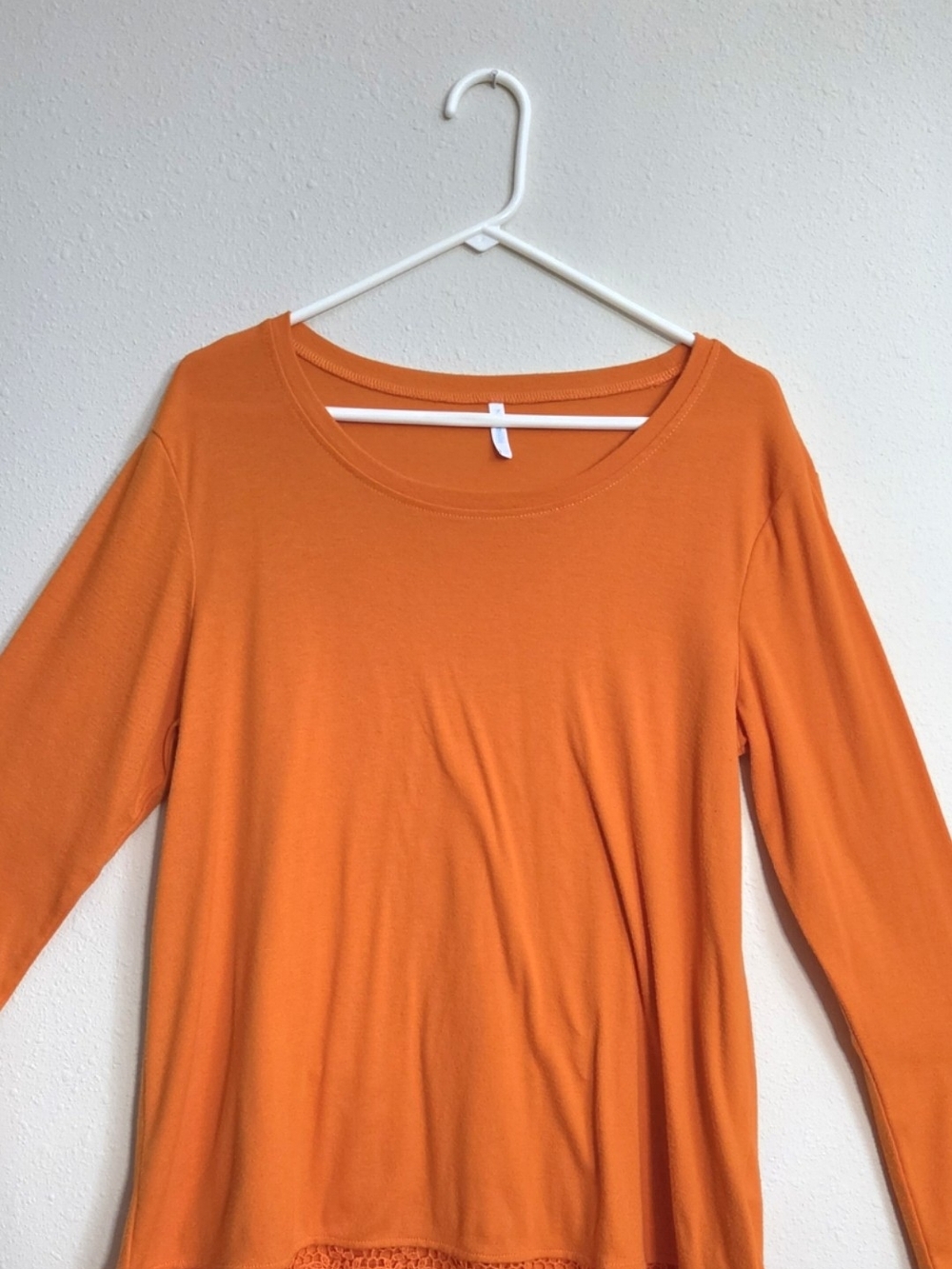 Women’s Orange Long-Sleeve Scoop Neck Top